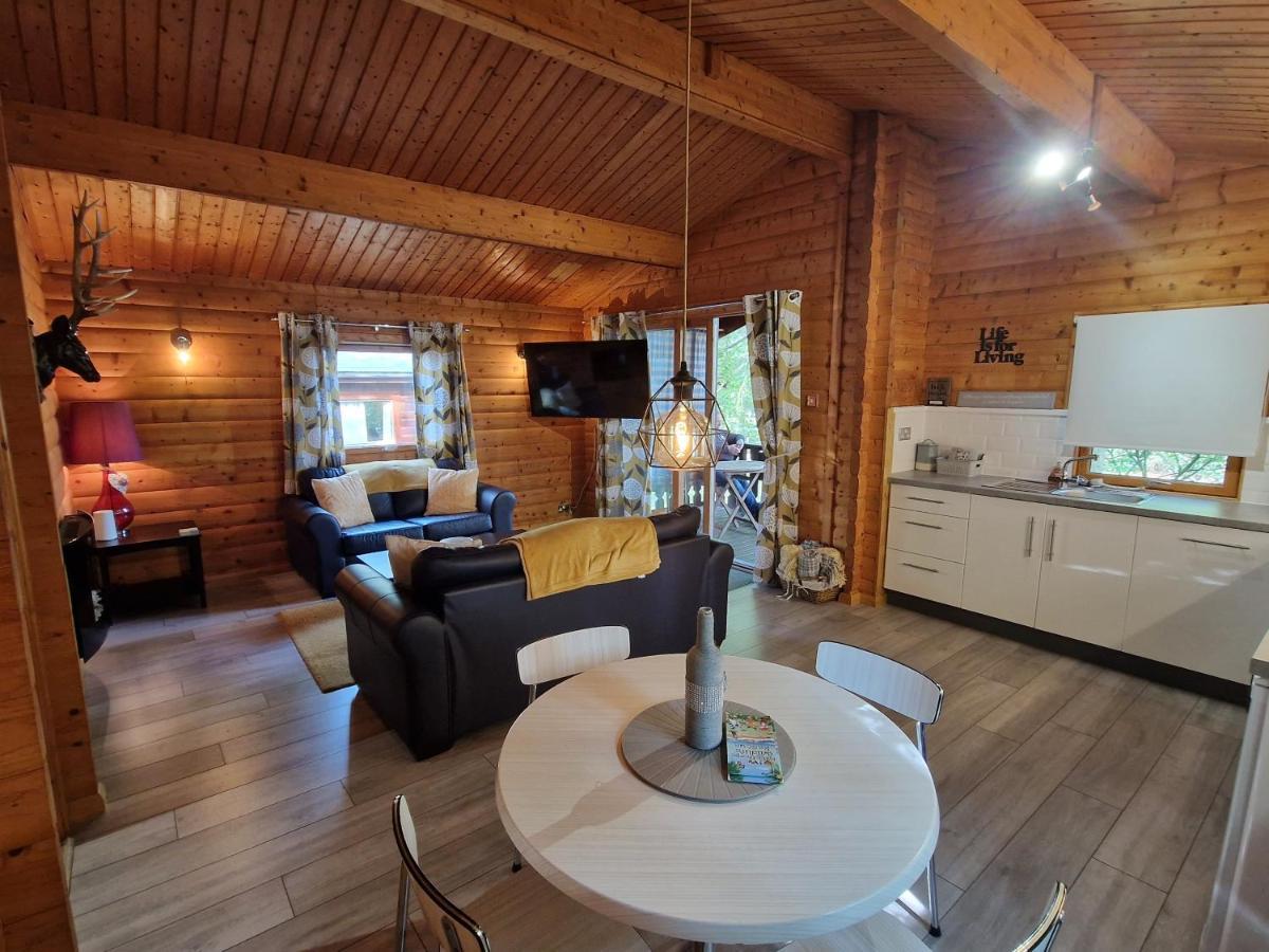 Pineshadow Lodge-Dog Friendly Kenwick Park Louth Louth  Exterior foto